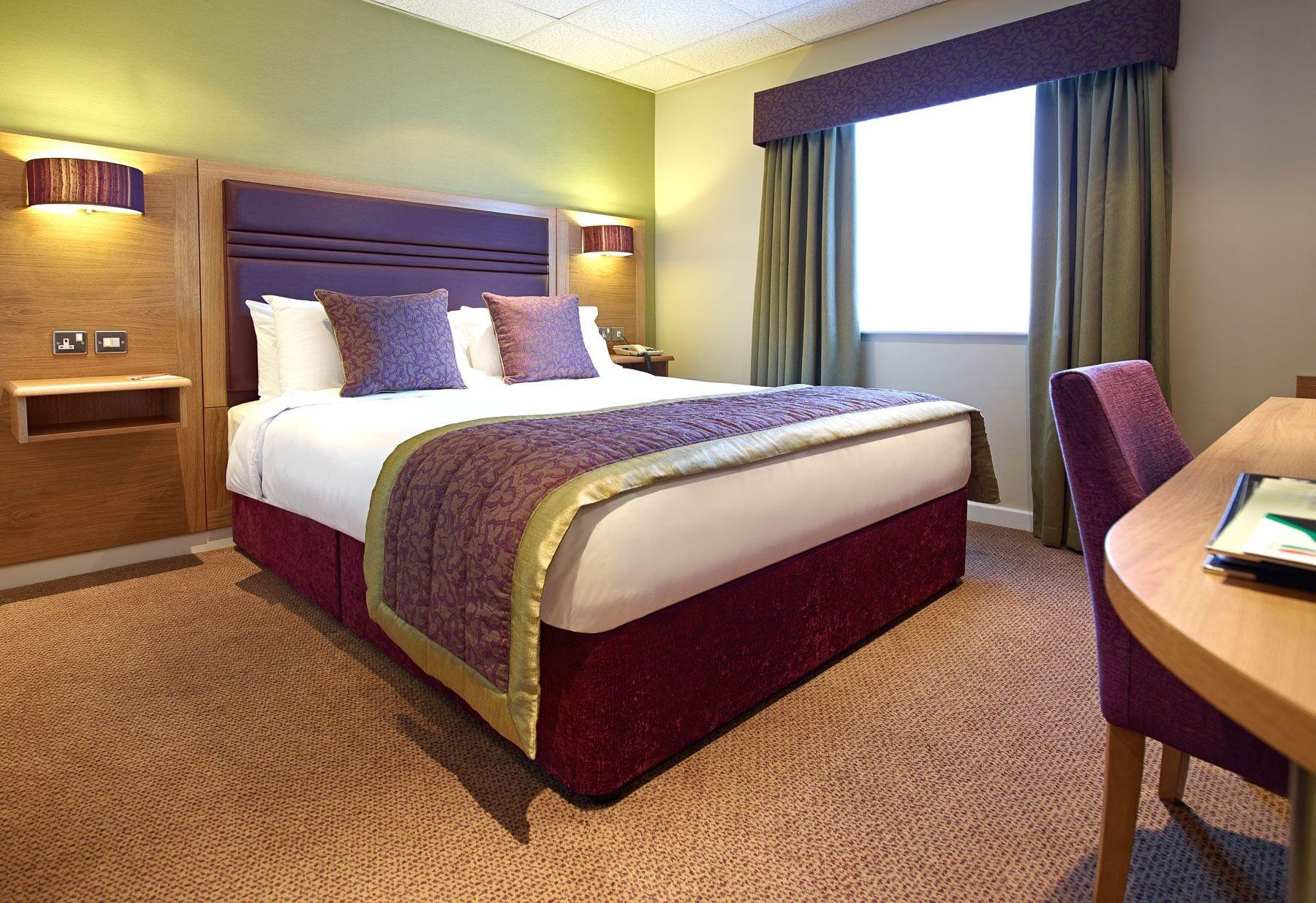 The Briar Court Hotel Huddersfield Eksteriør bilde